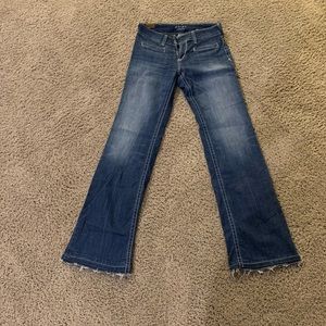Savanahs Seven Exclusive Ariat Jeans. 31 XL